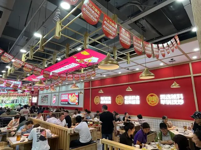 南阳华美美容医院怎么样_南阳华美美食国际酒店电话_南阳华美国际美食