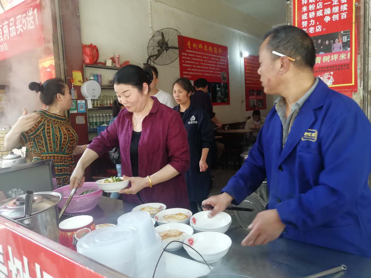 美食街国际湘源店怎么样_长沙湘美食品开发_湘源国际美食街