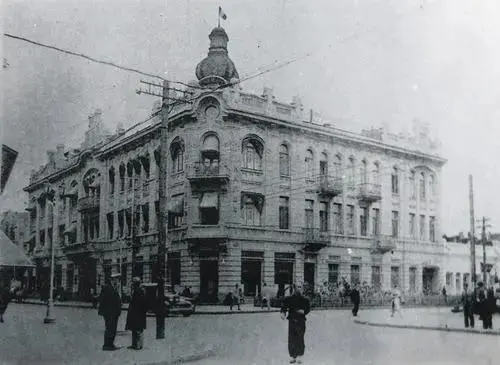 餐厅西南角属于什么方位_1928西餐厅_餐厅西墙挂什么画最佳